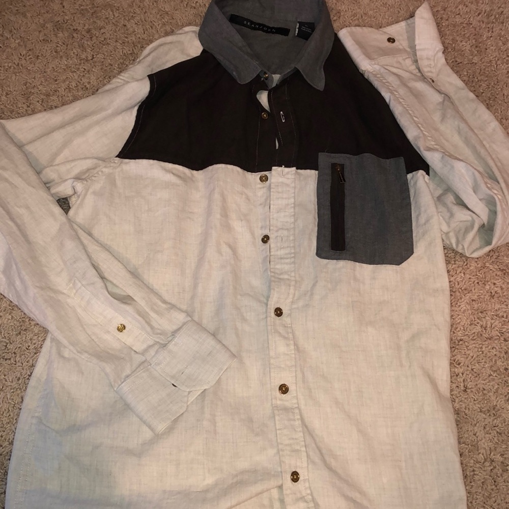Sean John long sleeve BD size XL